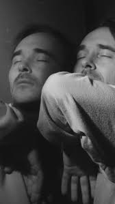 My song “No Reason” off my first album, played live with 8 fingers ! 🎺🎹  Thanks for being here and listening. Love yous! 🩵🩵🩵