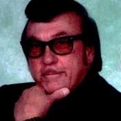 Oliphant Family Obituaries