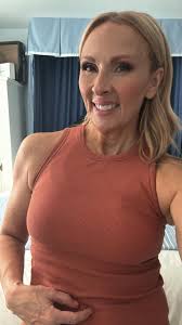 It's my “sunshine baby's” birthday today! Allison Boone Dean has truly had  a special light about her since the day she was born ☀️ Things I love about  Allison: 🌸she is the