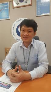 성적이면 성적 모두 완벽한 완벽한 남자 백성하의 유일한 결점, 바로 지랄 같은 성격 되시겠다! í†¡ í†¡ Talk ê³µë¬´ì› ì´ìƒì› ì§ˆë³'ê´€ë¦¬ë³¸ë¶€ ì—­í•™ì¡°ì‚¬ë‹¨ìž¥