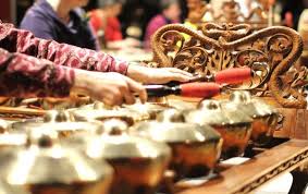 Slenthem adalah alat musik tradisional yang berasal dari jawa tengah yang dimainkan untuk menghasilkan dengungan rendah, slenthem. 10 Alat Musik Jawa Timur Gambar Dan Penjelasan Guratgarut