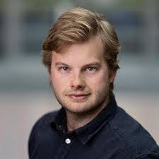 Steven Dodge's Instagram, Twitter & Facebook