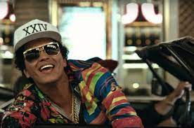 Bruno mars singing locked out of heaven in 24k magic world tour 2018 in malaysia. If You Want To Watch Bruno Mars Live In Malaysia It May Now Cost You An Arm A Leg And Your Kidneys Too Entertainment Rojak Daily