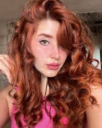 Life is too short to have boring hair 🦁