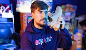 600here are the 4 *real* winners of mrbeast's finger on the app challenge revealed! Mrbeast Crowns 100 000 Finger On The App Winner After 50 Hour Contest Tubefilter