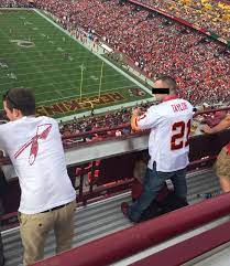 Nothing More Than A Redskins Fan Getting A Blowjob During Sunday's Game vs.  Buccaneers - Daily Snark
