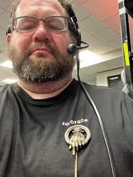 David Raymond Newcomb"