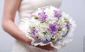 Pero un paso a paso para hacer un bouquet de novia no le viene nada mal a nadie, no? Ramo De Flores Para Novia En Goma Eva Patrones Gratis