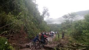 Sebanyak 1 lowongan kerja ruteng dan yang berhubungan dengan loker ruteng, rekrutmen ruteng, peluang kerja ruteng, peluang berkarir ruteng, pekerjaan ruteng di loker.my.id. Ppk Ruteng Reo Kerahkan Staf Sisir Jalan Ruteng Reo Pos Kupang