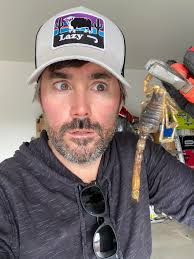 As a second generation Arizona native, I grew up with things like scorpions  and rattlesnakes, but this sure was a sight to see. This beast was found  dead in the garage. One