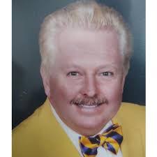 Paul Mares's Instagram, Twitter & Facebook