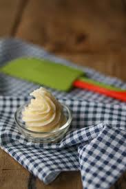Maybe you would like to learn more about one of these? Crema Al Burro Per Ricoprire Torte In Pasta Di Zucchero L Ho Fatto Io Ricette