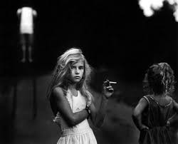 Black And White Art Photography 10 Great Black And White Art Photos Sally Mann Photography Sally Mann White Photography