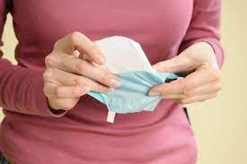 Tine evidenta ciclului tau menstrual si noteaza ziua cand incepe menstruatia, ziua cand se termina traiti momentul si lasa ca totul sa vina de la sine. Metode Pentru A Veni MenstruaÈia Mai Repede Thepoc