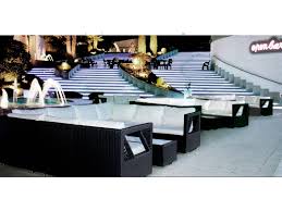 Piscine, minipiscine e docce per esterni. Salotti Per Esterno Dehor Bar E Alberghi