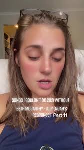 Noah Kahan and Beth Mccarthy