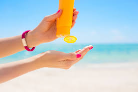 More specifically, evaluating its active ingredients, and how it permeates and soaks up into the skin after application. Is Oxybenzone Safe In Sunscreen Possible Oxybenzone Side Effects