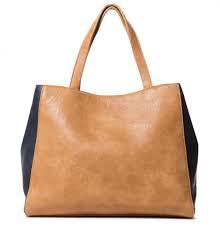 Ganz unten am raffrollo befindet sich eine beschwerungsleiste. Shoppertasche Desigual Torino Cella Nieten Blau Weiss Rot Braun