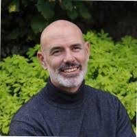 Craig Elwood's Instagram, Twitter & Facebook