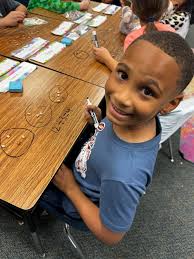 Our 3rd grade koalas are diving into the exciting world of division! 🐨  ➗💙❤️ #whatakoala #kleinfamily #kleinisdprsquad @kleinisd