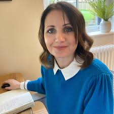 Thrilled to witness Samhita Shah and Nadia Bollinger of AWS, alongside  Delphine Gareau and Ricardo Pellicciotto of TotalEnergies, sharing insights  of their cloud journey within their biogas business.