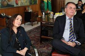 Regina blois duarte (born february 5, 1947) is a brazilian actress who briefly served as special secretary of culture, a cabinet position in president jair bolsonaro's federal administration. Regina Duarte Leaves Culture After Three Months Plataforma Media