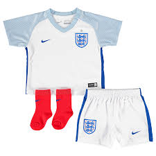 If you are shopping for the official nike football kit for the england national team then you are in the right place. England Home Kit 2016 Infants