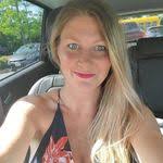 Vicki Kane's Instagram, Twitter & Facebook