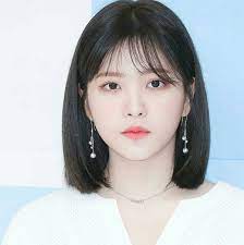Besides short hair, long hair is still famous in 2020 for female kpop hairstyle. 30 The Best Korean Short Hair Styles 2020