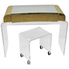Do you think lucite vanity stool looks great? Lucite Waterfall Mirrored Vanity Table And Vanity Bench Brass Trim Chrome Wheels For Sale At 1stdibs