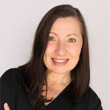 Melita Scott's Instagram, Twitter & Facebook