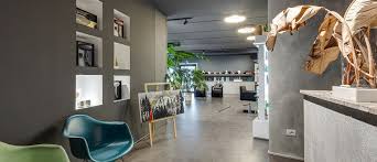 Domani art of hair kombiniert so alle wichtigen aspekte der friseurkunst: Erind Art Hair Lab Viale Del Lavoro 190 Zona Industriale Prezzi Orari E Recensioni Uala