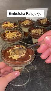 Prăjitură Oreo la Microunde în 2 Minute