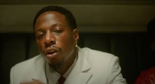 Joey Badass Appears to Take Jab at J. Cole