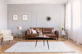 And you know us… once we found styling trick and color combo we love, we stick to it through thick. What Color Of Rug Goes With A Brown Couch Homenish