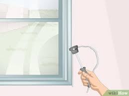 But club member ryan johanson of duluth, minnesota, found a remedy. Easy Ways To Paint Over Silicone Caulk 10 Steps With Pictures