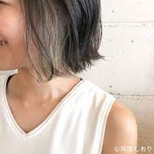 頭の形も輪郭もきれいに見える 大人の前下がりボブヘアスタイル15選 folk 前下がりボブ ボブ ヘアスタイル ボブ