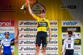 My least fav monument but that was awesome on so many levels. Wout Van Aert Kan Heroische Sprintzege In Milaan Sanremo Zel Gazet Van Antwerpen Mobile