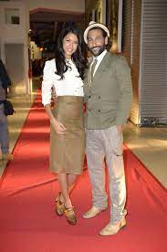 Massimo sinató und rebecca mir feierten am wochenende eine romatische hochzeit in italien. Massimo Sinato So Wird Die Let S Dance Hochzeit Mit Seiner Rebecca Mir Mopo De