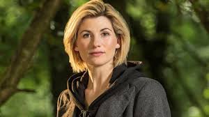 Un nouveau chapitre s'ouvre donc avec la promesse. Doctor Who La Saison 11 Ne Contiendra Que 10 Episodes Premiere Fr