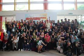 Esok adalah hari terakhir kita operasi, sila jaga jarak, pakai penutup muka dan gunakan sanitasi yang kami sediakan. Mcoba Melaka Bowling 2019 Berita Mcoba