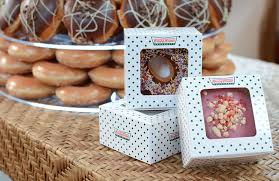 Guides For Brides On Twitter Unusual Wedding Favours Donut Wedding Favors Homemade Wedding Favors