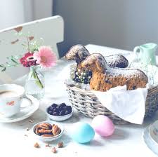 Kernig Fruchtige Osterlammer Seeberger Gmbh In 2020 Kasekuchen Mit Himbeeren Lamm Kasekuchen Im Glas
