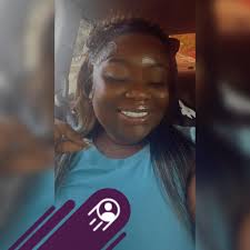 Are there nursing homes in St. Louis hiring night caregivers?