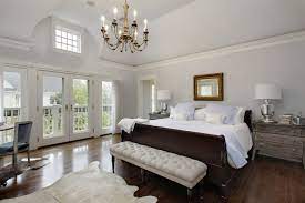 Inspiring ideas for bedroom chandeliers advice central. 20 Beautiful Master Bedrooms With Chandelier Lighting