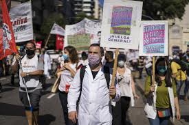 En argentina los datos son informados diariamente por el ministerio de salud de la nación tanto en su sala de situación como en los datos abiertos. La Jornada Argentina Registra 561 Muertos Por Covid 19 En 24 Horas