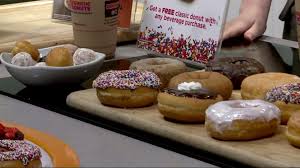 76 ответов 56 ретвитов 811 отметок «нравится». Dunkin Donuts Comes To The Kitchen For National Doughnut Day Fox43 Com