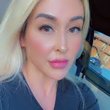 Sandra Danielle's Instagram, Twitter & Facebook