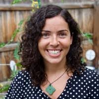 Kerry Kent's Instagram, Twitter & Facebook