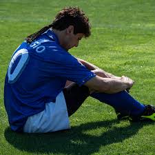 A unique footballer, capable of thrilling fans all over the world. Zsosuvbyfuj Ym